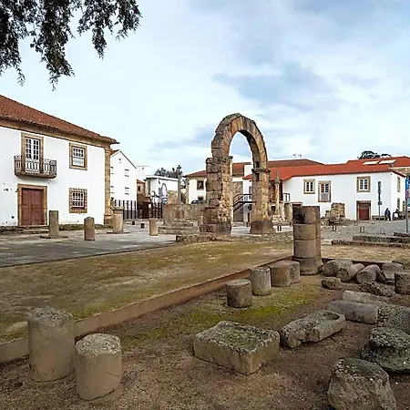 Palace De Midoes 4*